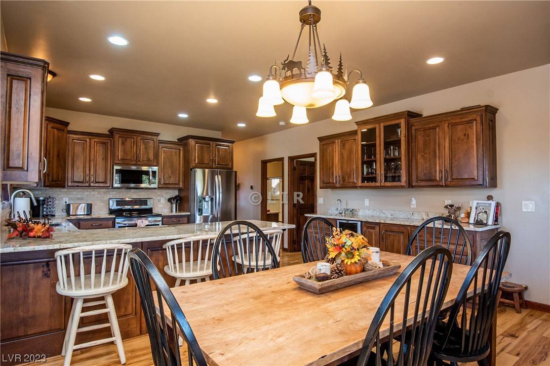 Alton, UT 84710,1330 W Elk Ridge DR