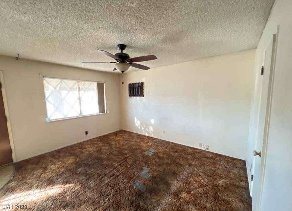 Las Vegas, NV 89107,605 Salem DR