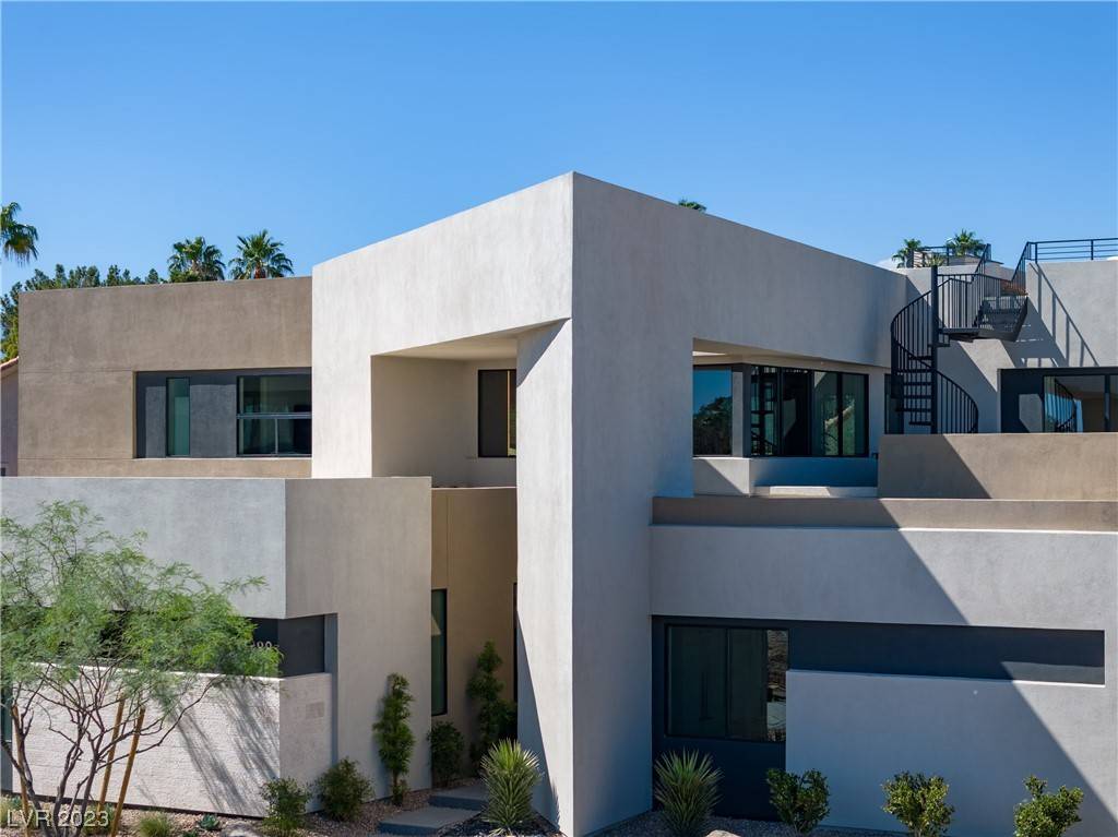Las Vegas, NV 89120,7087 Nomi CT