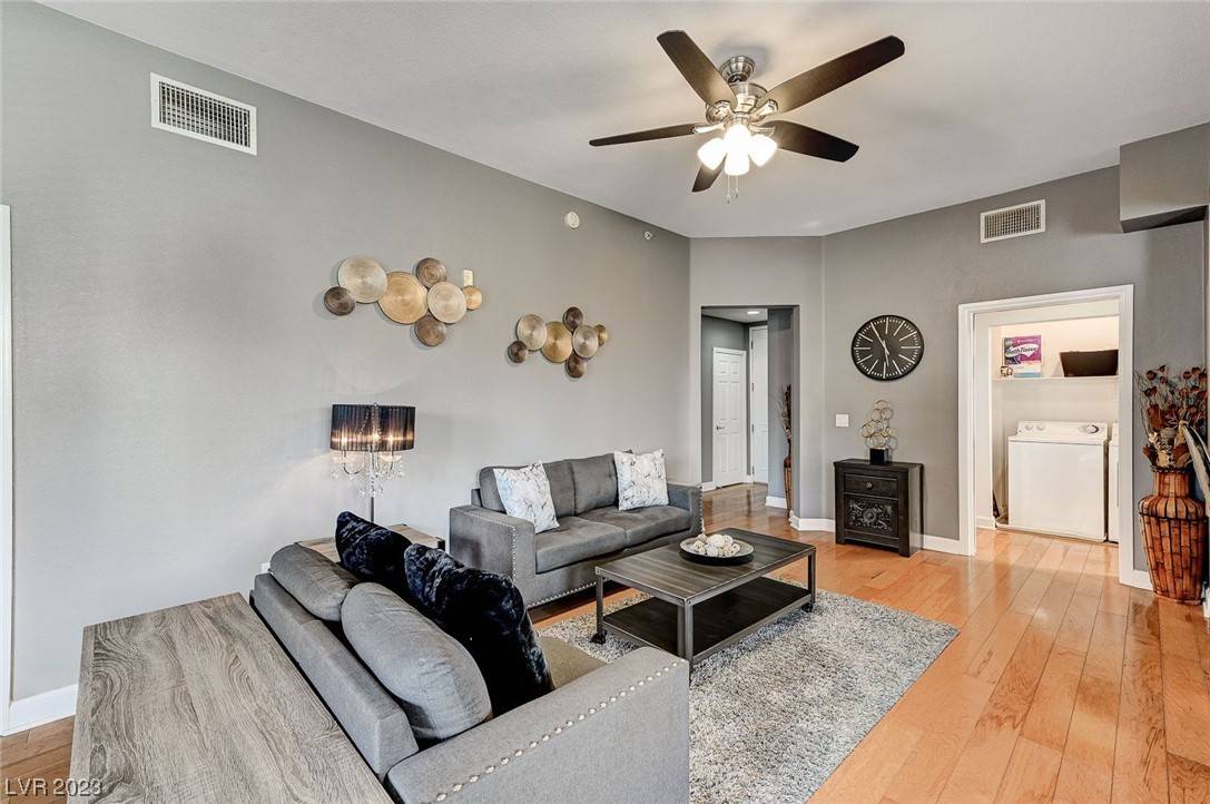Las Vegas, NV 89123,63 E AGATE AVE #209
