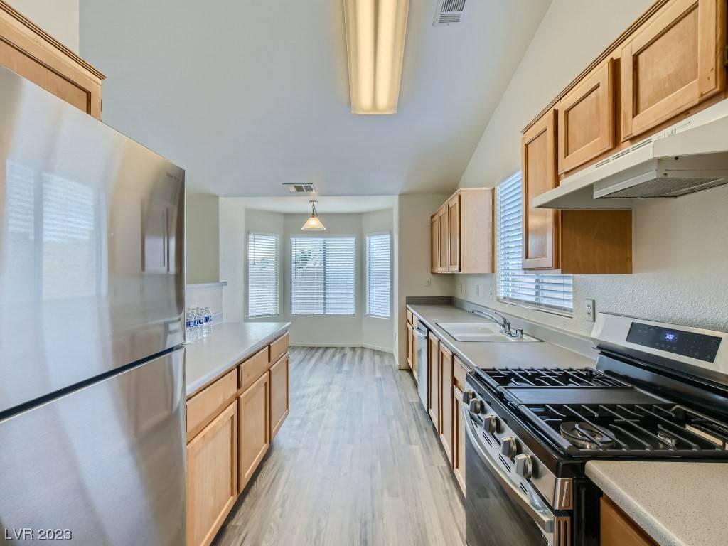 Henderson, NV 89015,805 Airy Hill ST