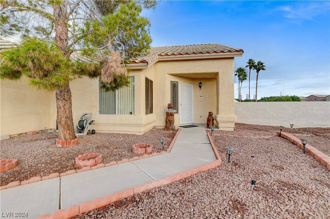 Las Vegas, NV 89122,4878 Califa DR