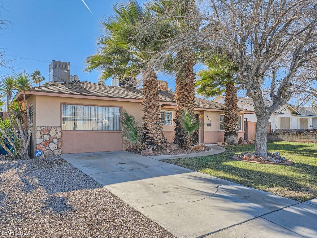 Las Vegas, NV 89107,5733 Heron AVE