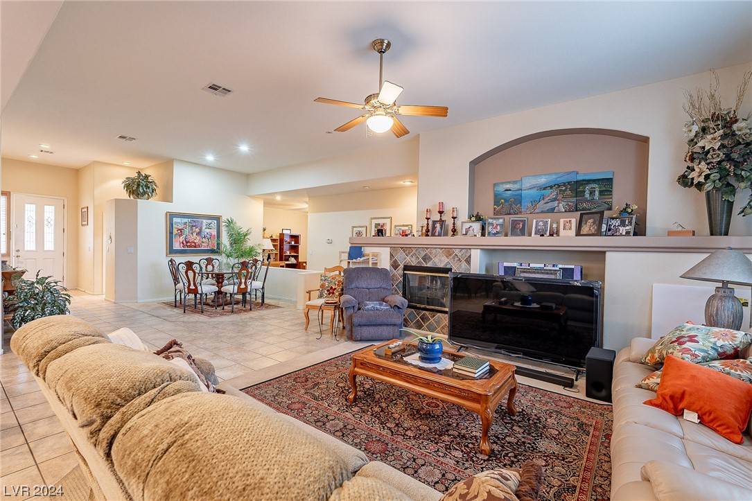 Las Vegas, NV 89144,10504 Narra PL