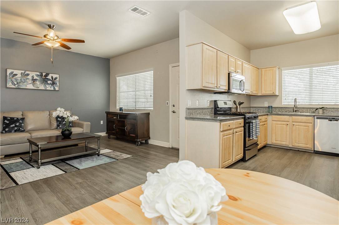 Las Vegas, NV 89118,5250 S Rainbow BLVD #2169