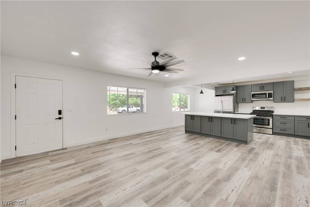 Las Vegas, NV 89104,1229 8th PL