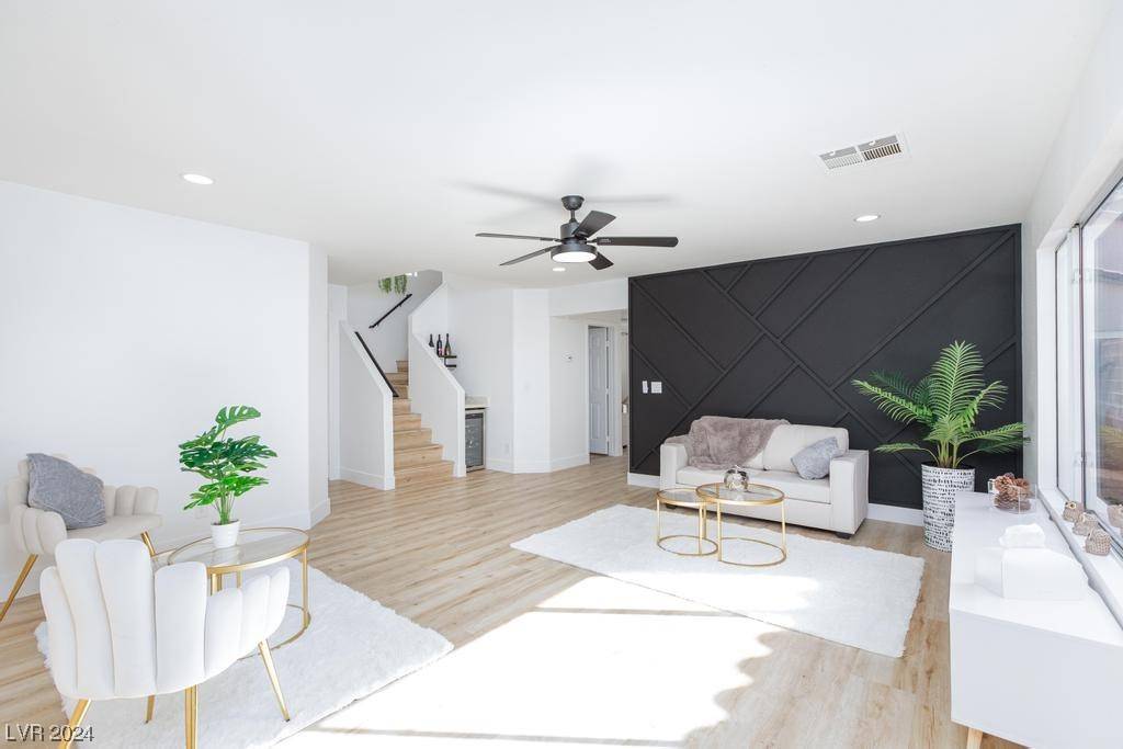 Las Vegas, NV 89134,1120 Storke LN