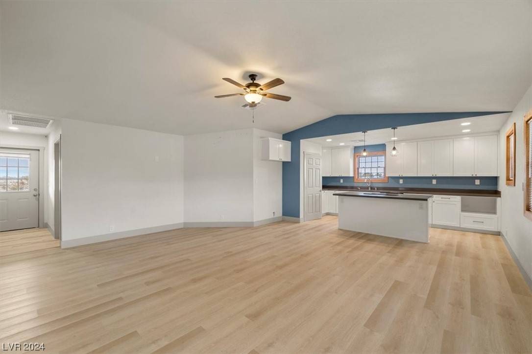 Pahrump, NV 89061,3931 Bridger ST