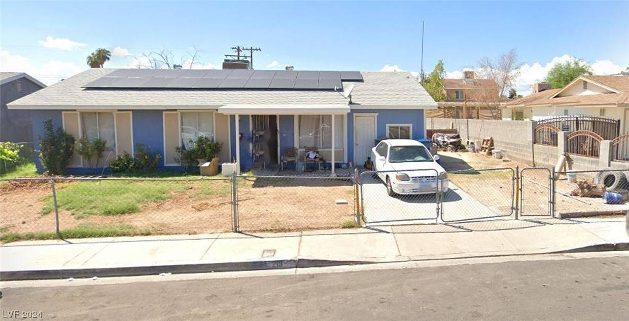 Las Vegas, NV 89110,213 Ronald LN