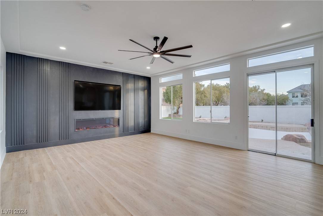 Las Vegas, NV 89129,7971 Lookout Rock CIR