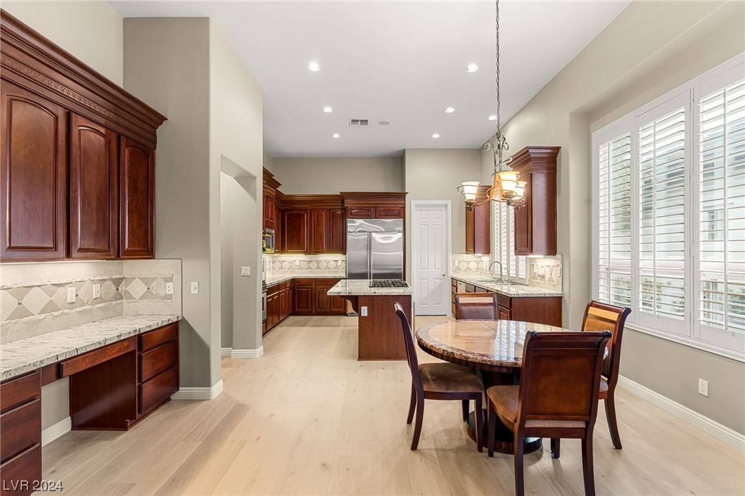 Las Vegas, NV 89144,137 TESORO DR