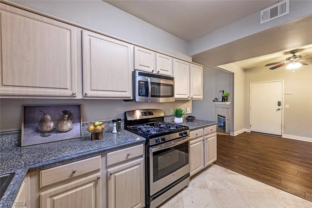 Las Vegas, NV 89118,5250 S Rainbow BLVD #1073