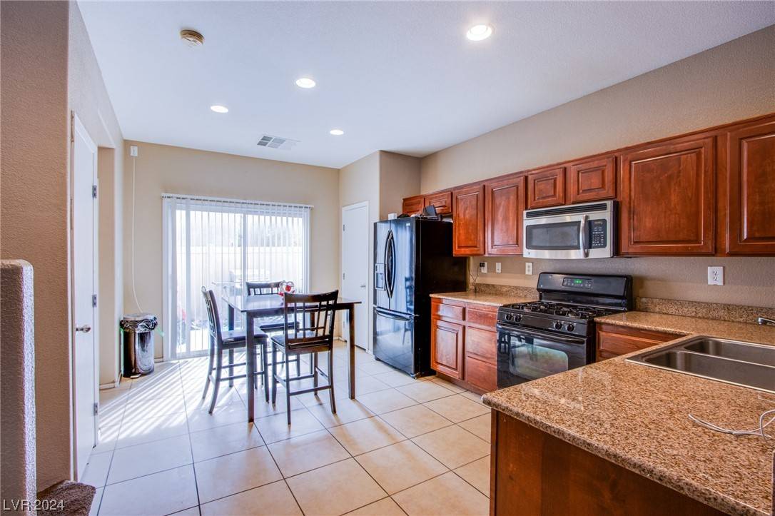 Las Vegas, NV 89106,3415 Turquoise Canyon AVE