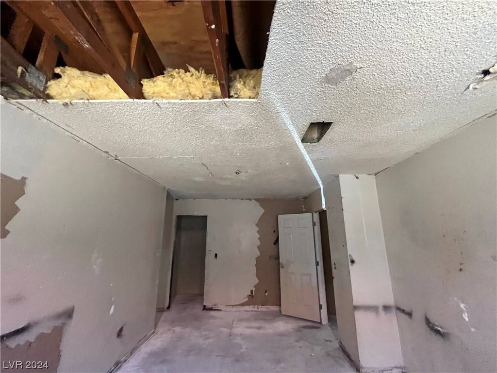 Las Vegas, NV 89101,2915 Cedar AVE #12C