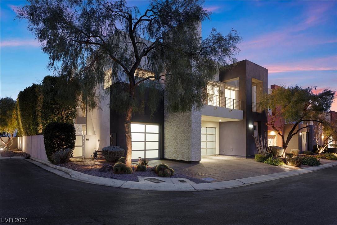 Las Vegas, NV 89117,2624 Mystere CT