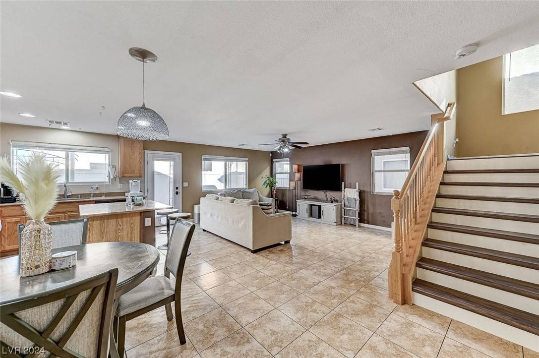 Las Vegas, NV 89130,6802 Bayberry Creek CT