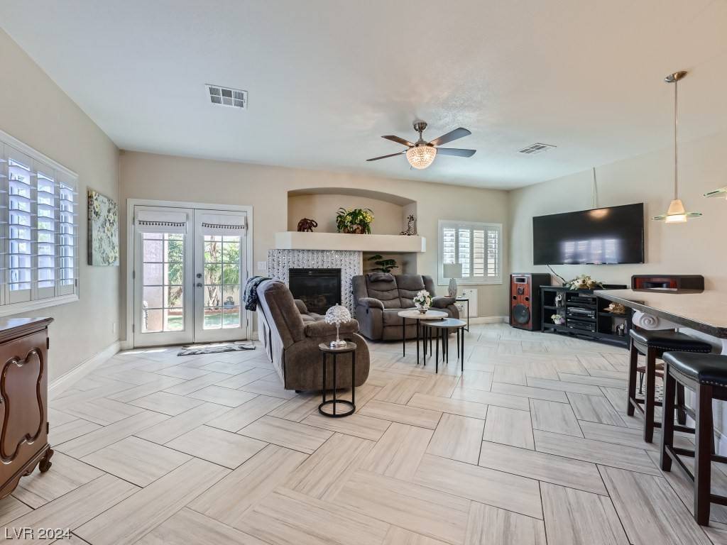 Henderson, NV 89002,1102 Slate Crossing LN #3