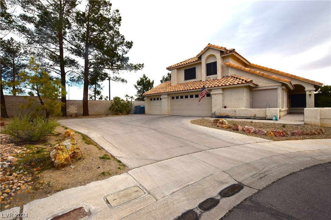 Las Vegas, NV 89117,2700 Tidewater CT