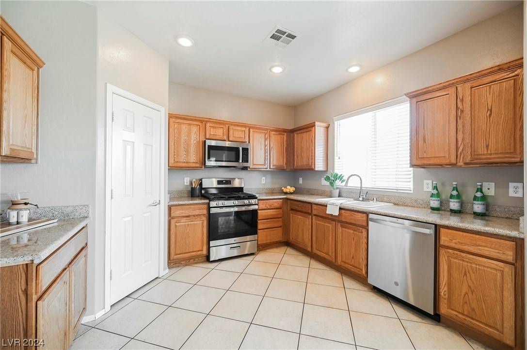 Las Vegas, NV 89131,8064 Celina Hills ST