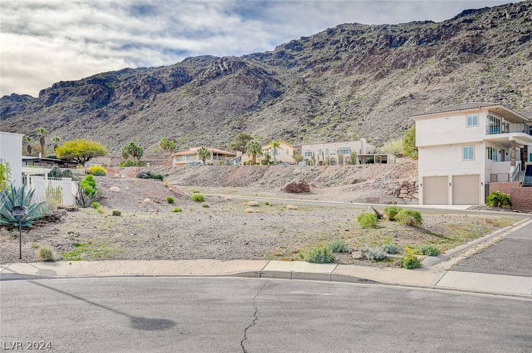 Boulder City, NV 89005,532 Island CV