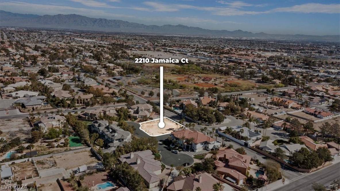 Las Vegas, NV 89117,2210 Jamaica CT