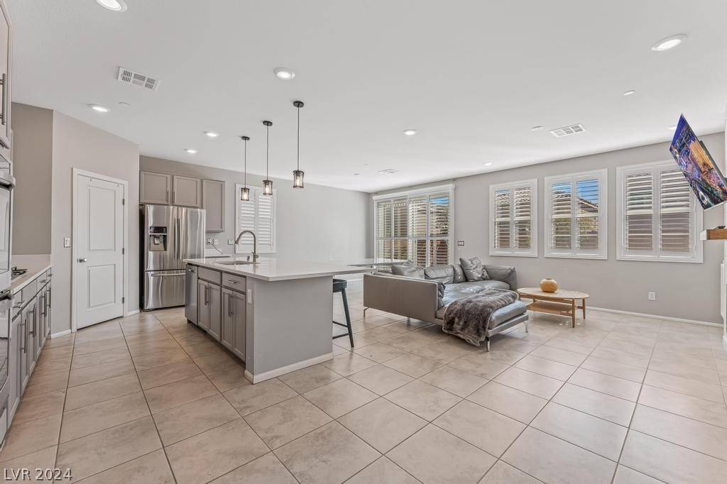 Henderson, NV 89044,2818 Calle Cadiz