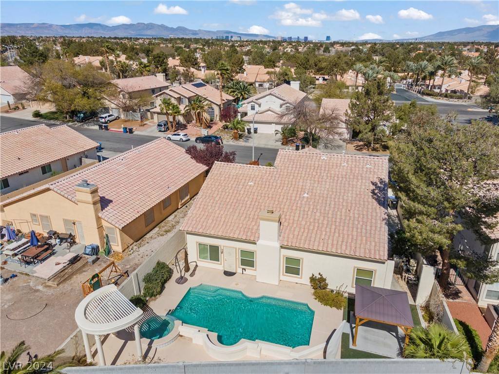 Henderson, NV 89074,1923 Coralino DR