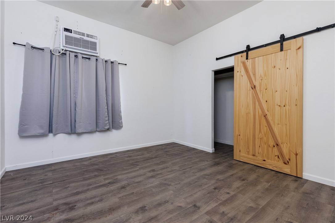 Henderson, NV 89015,1011 Havre AVE