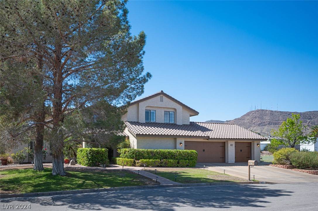 Henderson, NV 89015,617 Robin LN