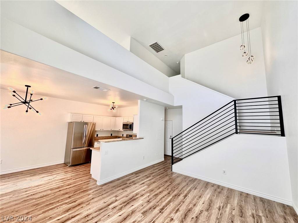Las Vegas, NV 89129,10541 Gold Shadow AVE