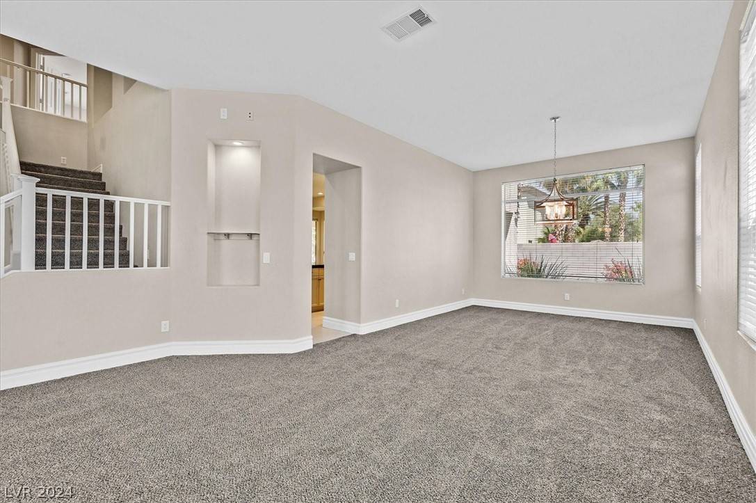 Las Vegas, NV 89148,240 Royal Wood CT