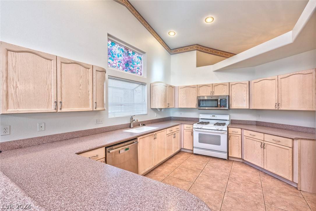Las Vegas, NV 89122,4855 Lames DR