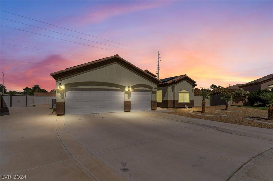 Las Vegas, NV 89123,178 Skipping Stone LN