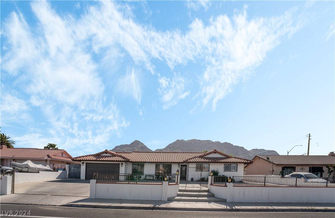 Las Vegas, NV 89110,1226 Mount Hood ST