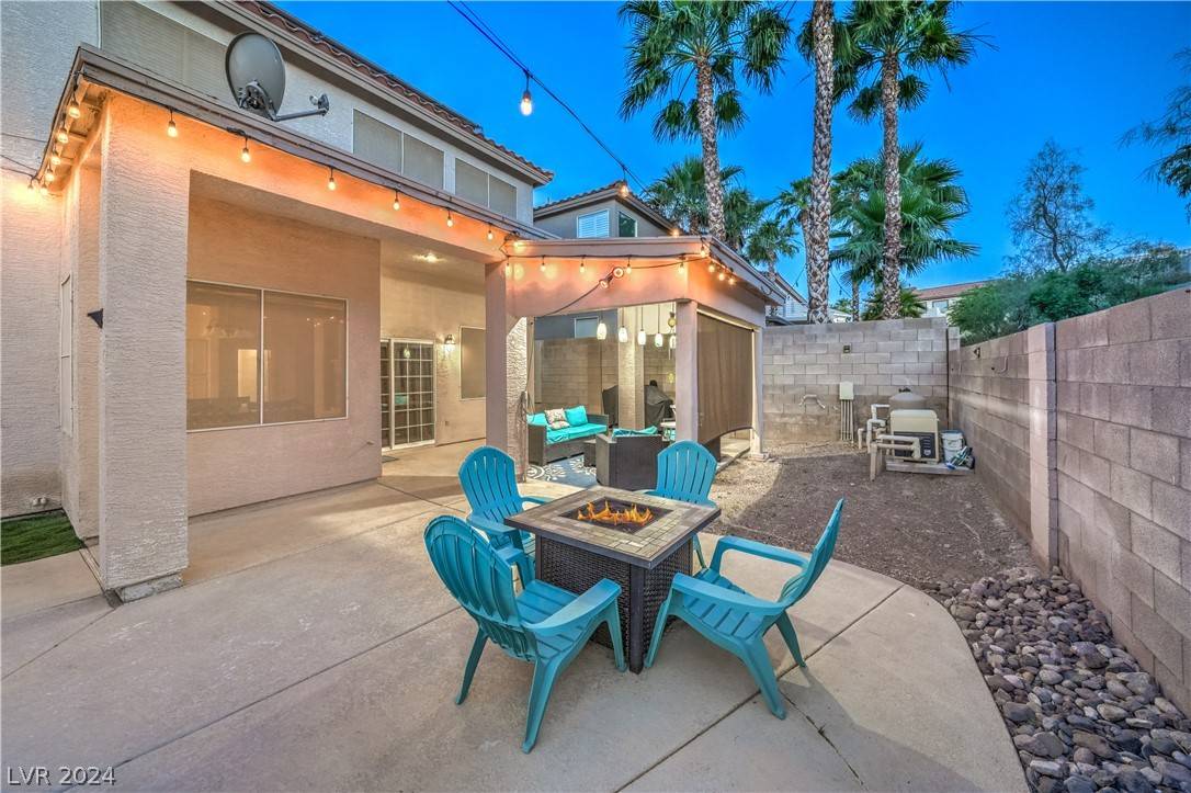 Henderson, NV 89002,749 Descartes AVE