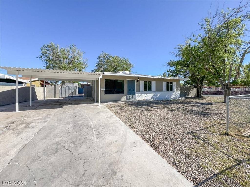 Las Vegas, NV 89121,4267 Hilldale AVE