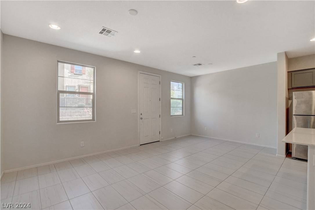 Henderson, NV 89015,737 Piazza Tasso #0