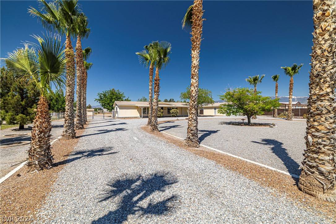 Pahrump, NV 89048,1580 Keenan WAY #2