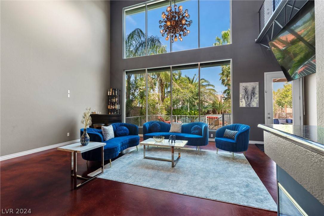 Las Vegas, NV 89118,5611 Deer Creek Falls CT