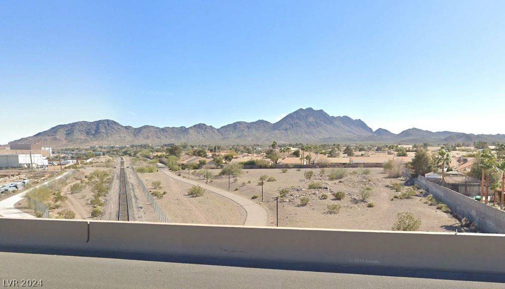 Henderson, NV 89002,Mission DR