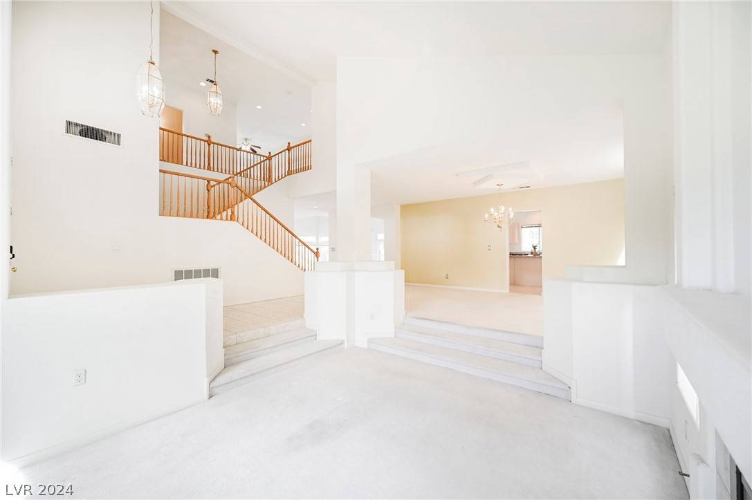 Las Vegas, NV 89147,4654 Stuttgart ST