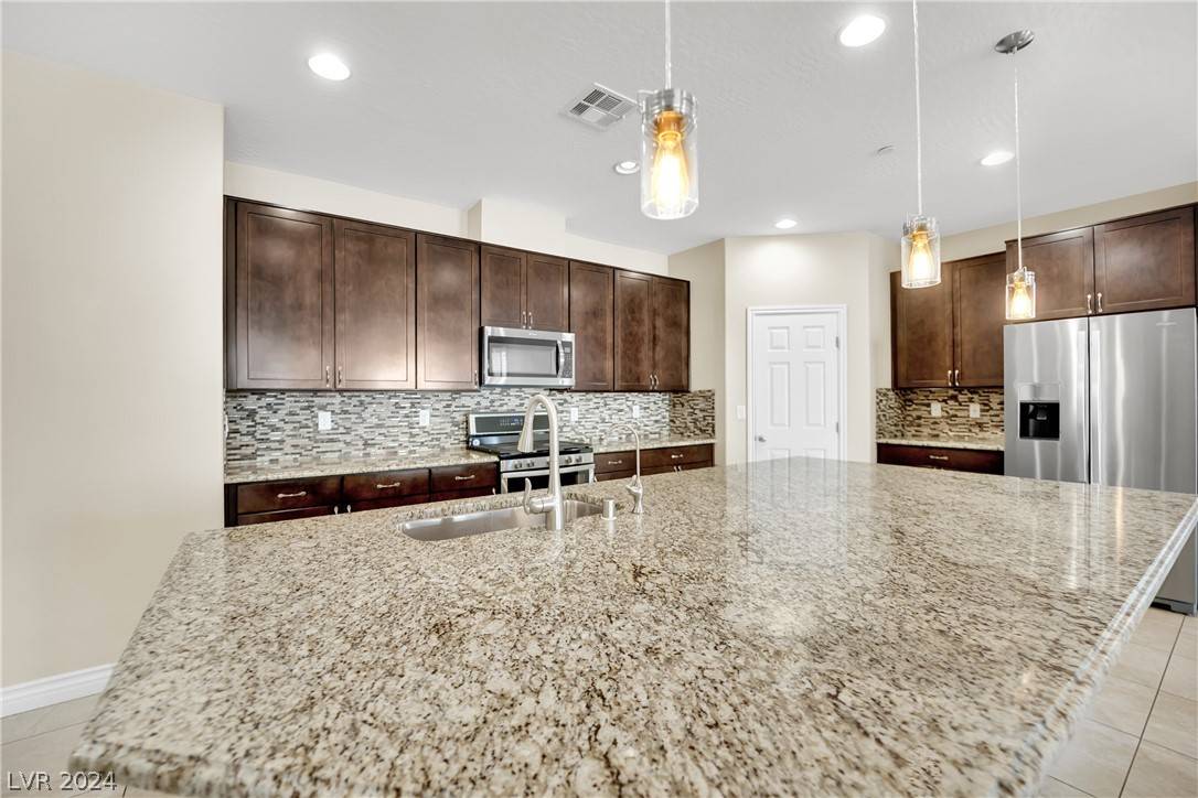 Henderson, NV 89002,705 Sea Star ST