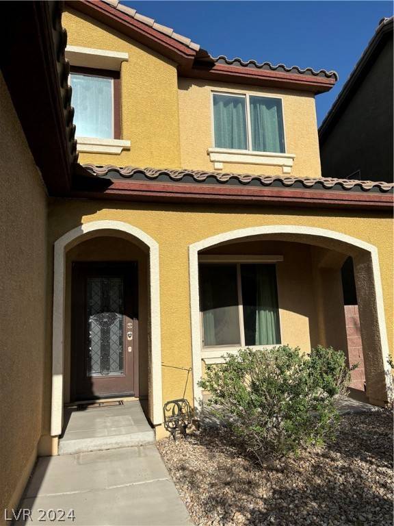 Las Vegas, NV 89130,5530 Porcupine Rim ST
