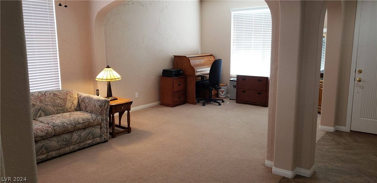 Henderson, NV 89002,960 Buffalo River AVE