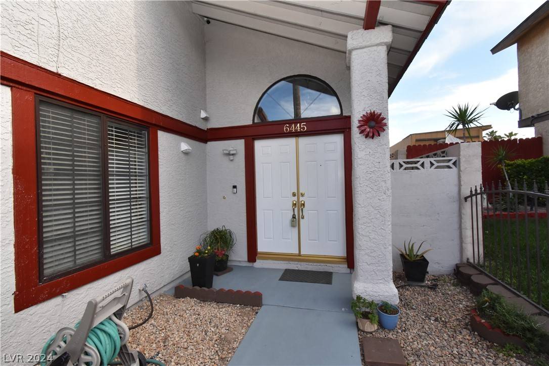 Las Vegas, NV 89108,6445 Peachwood RD