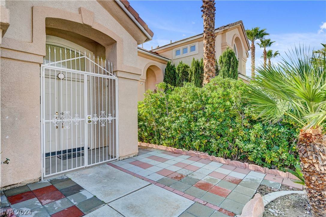 Las Vegas, NV 89147,4731 Blue Moon LN