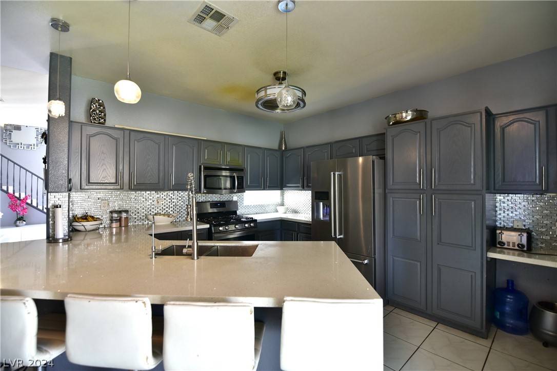 Las Vegas, NV 89156,2391 Bridle Wreath LN