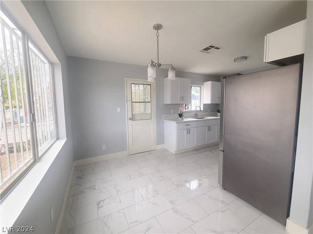 North Las Vegas, NV 89030,3129 Crawford ST