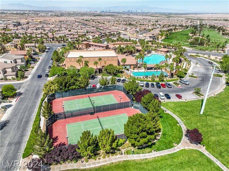 Henderson, NV 89011,822 Via De Santa Maria