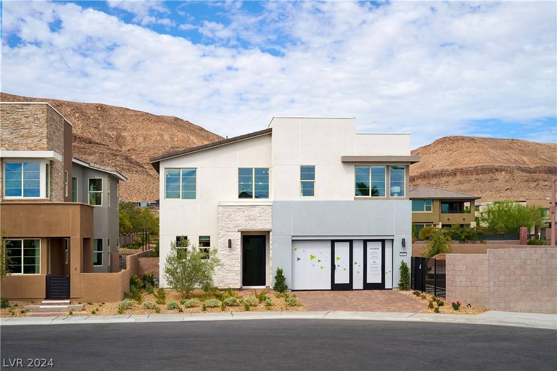 Las Vegas, NV 89148,6105 Redstone Hills DR